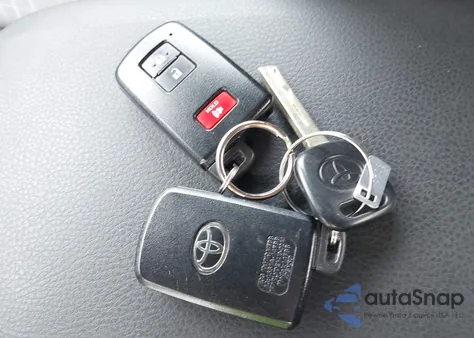 2021 Toyota Tacoma Trd Off-Road z USA, uszkodzony, nr VIN 3TMCZ5AN5MM450918